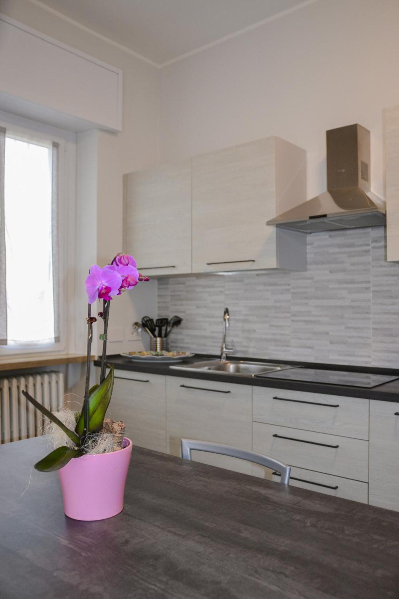 Via Brennero 5 Apartments Pastrengo Exteriér fotografie